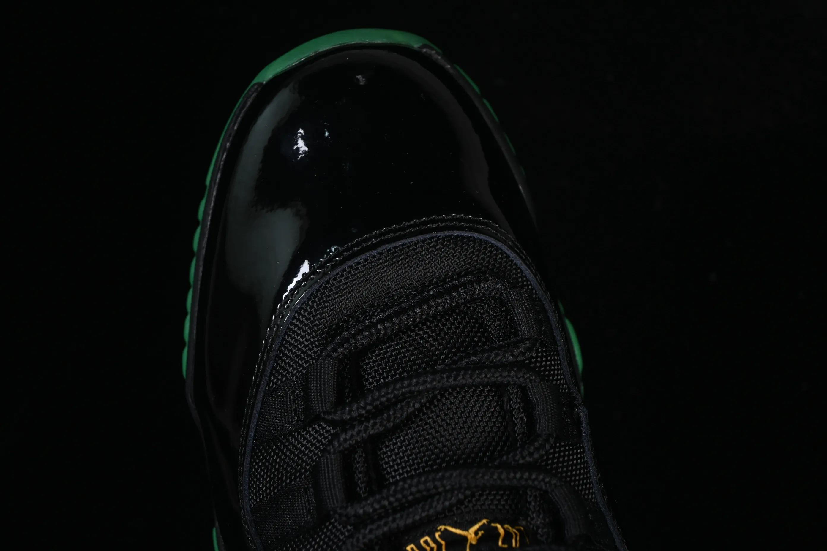 All categories Air Jordan Jordan series basketball shoes Air Jordan 11 Air Jordan 11 Retro "Green Black" AJ11 Joe 11 black and green CT8012-037